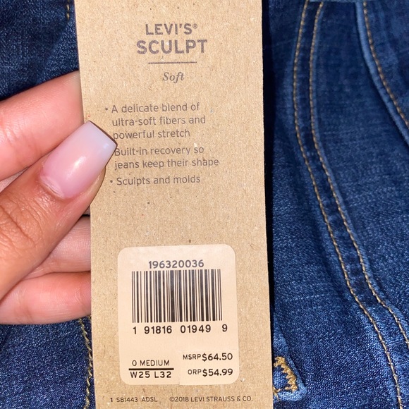 Levi’s 315 Shaping Bootcut - Picture 3 of 4